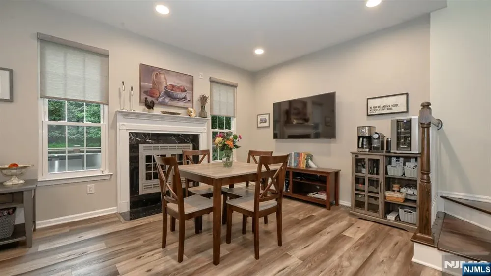 66 Whimble Court Wayne, NJ 07470