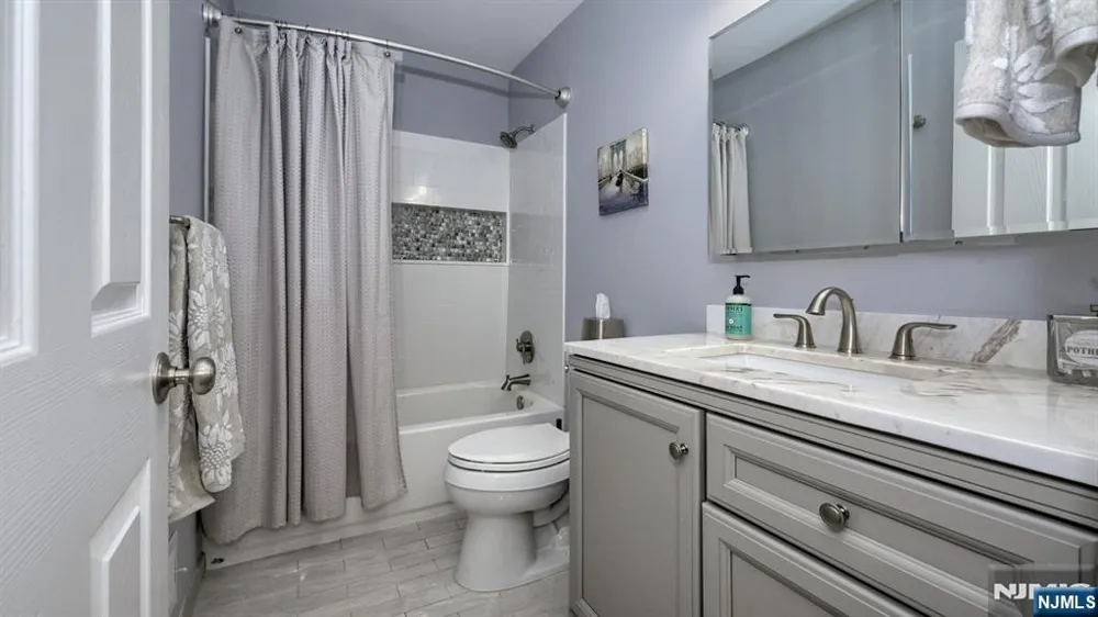 66 Whimble Court Wayne, NJ 07470