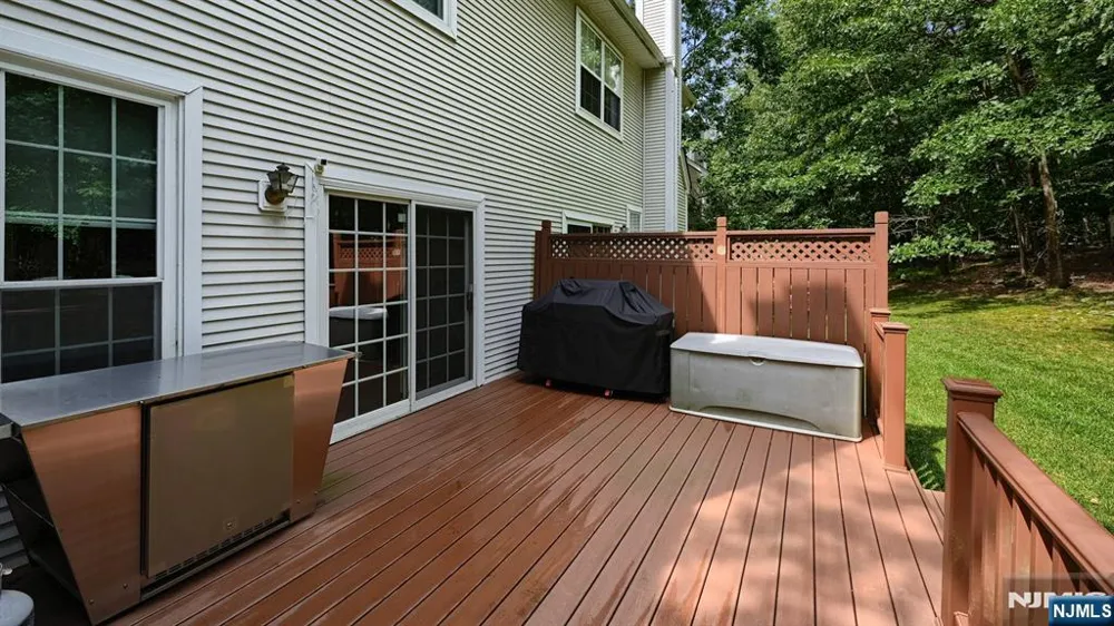 66 Whimble Court Wayne, NJ 07470