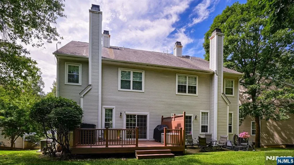 66 Whimble Court Wayne, NJ 07470