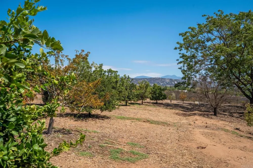 2090 Quail Meadow Rd Ramona, CA 92065