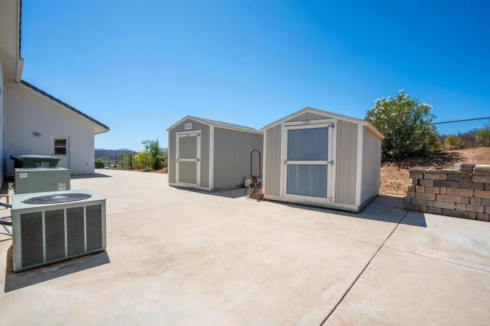 2090 Quail Meadow Rd Ramona, CA 92065