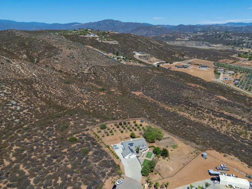 2090 Quail Meadow Rd Ramona, CA 92065