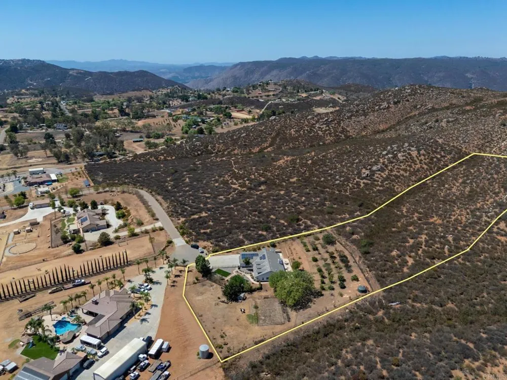 2090 Quail Meadow Rd Ramona, CA 92065