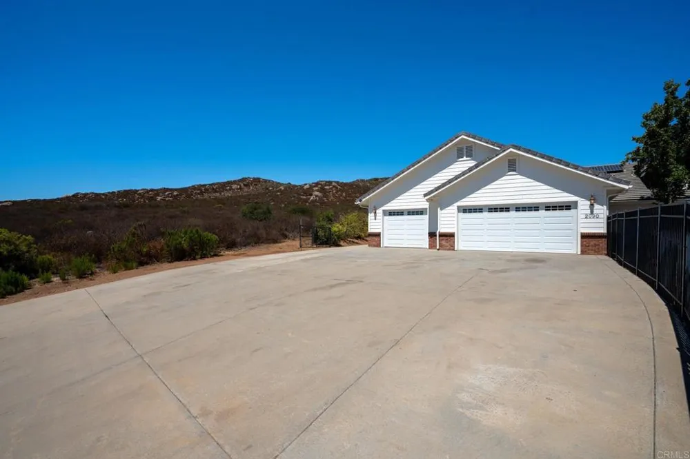 2090 Quail Meadow Rd Ramona, CA 92065