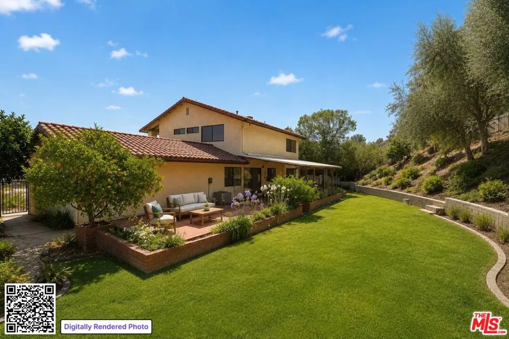 1927 Polaris Drive Glendale, CA 91208
