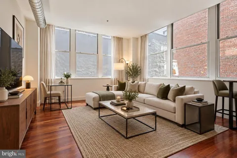1101 LOCUST STREET #2K