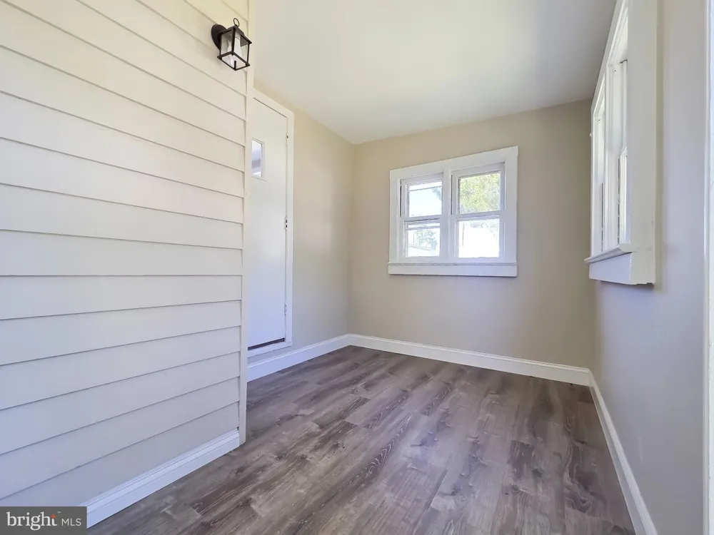 65 JACOBSTOWN ROAD New Egypt, NJ 08533