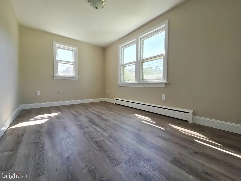 65 JACOBSTOWN ROAD New Egypt, NJ 08533