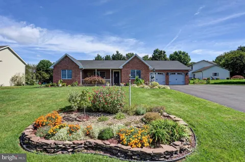 313 BRADLEY LANE
