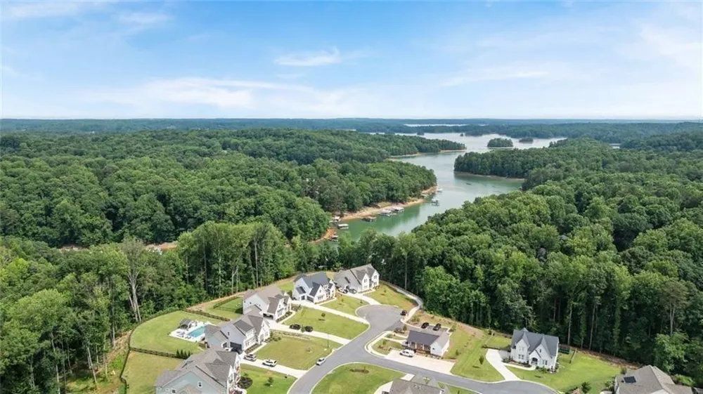 8345 Beryl Overlook Gainesville, GA 30506