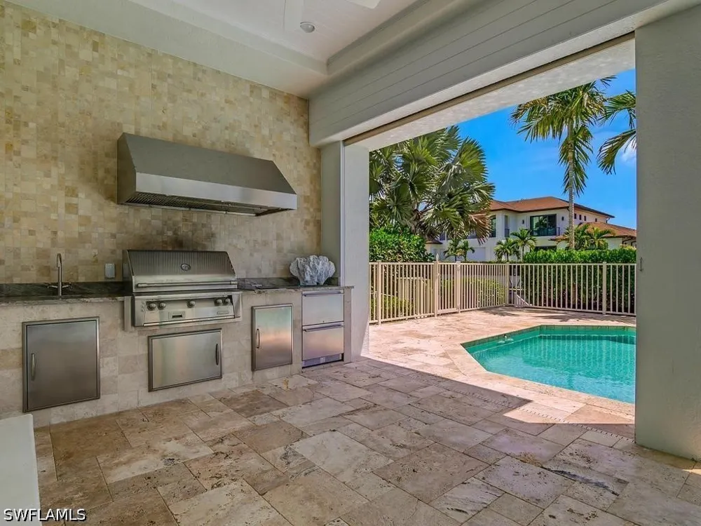 15th Avenue S Naples, FL 34102