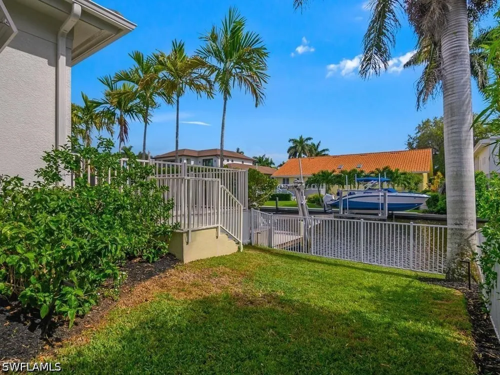 15th Avenue S Naples, FL 34102