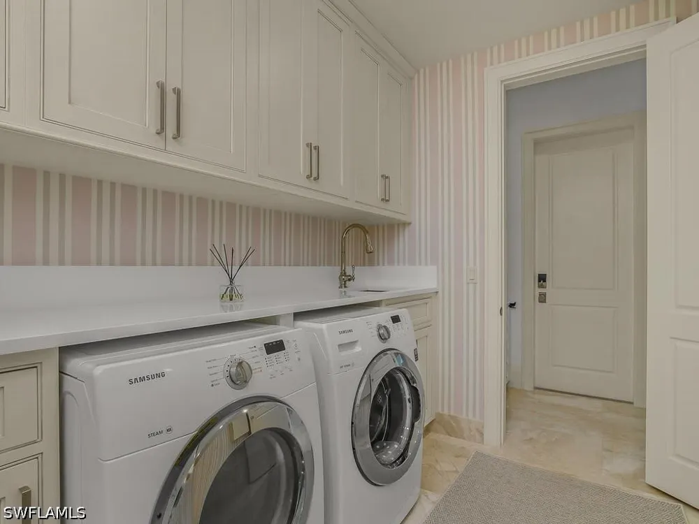 15th Avenue S Naples, FL 34102