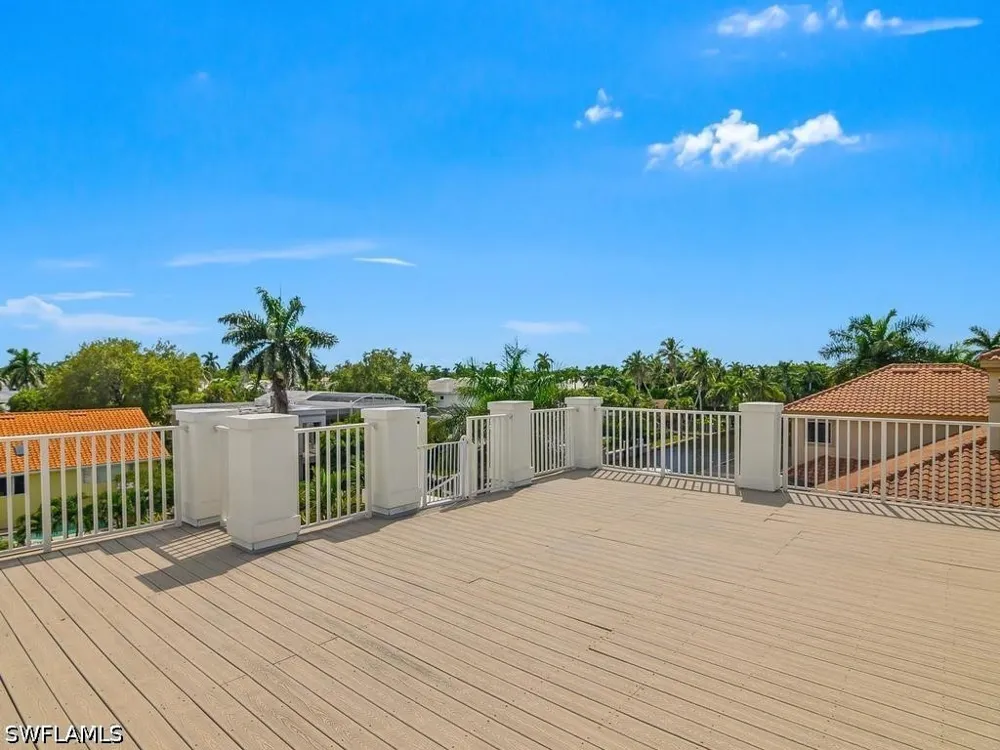 15th Avenue S Naples, FL 34102