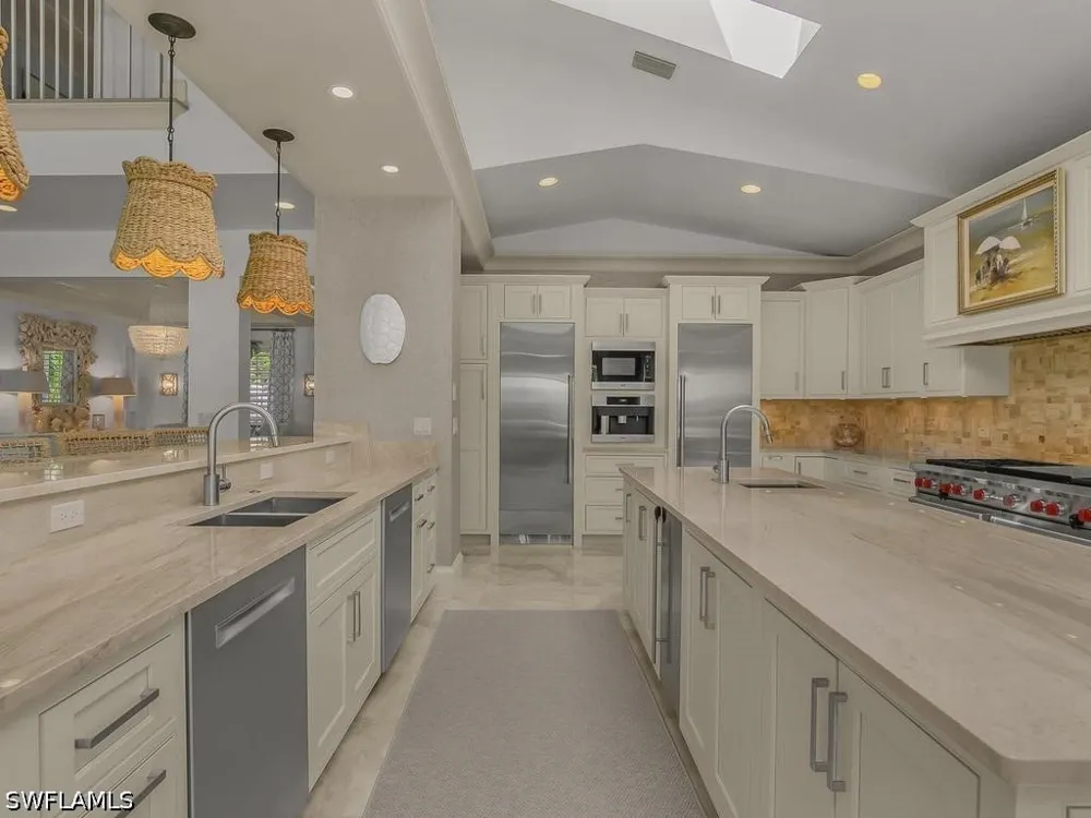 15th Avenue S Naples, FL 34102