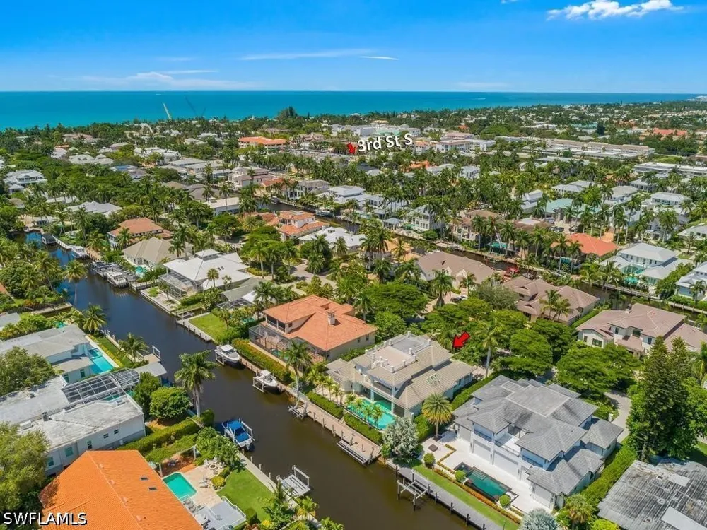 15th Avenue S Naples, FL 34102