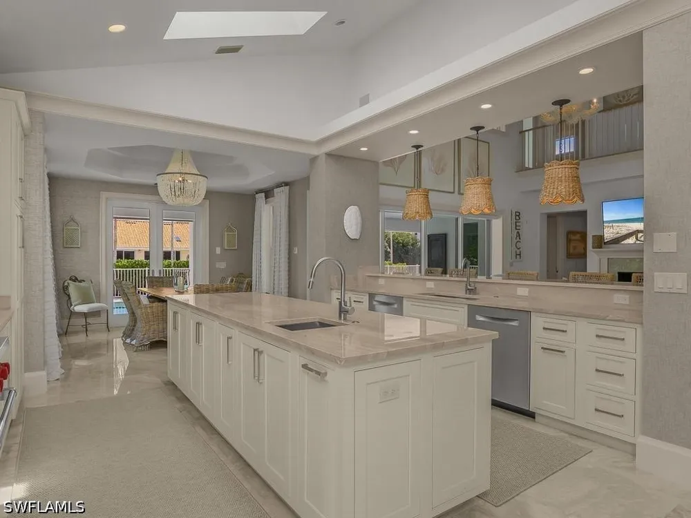 15th Avenue S Naples, FL 34102