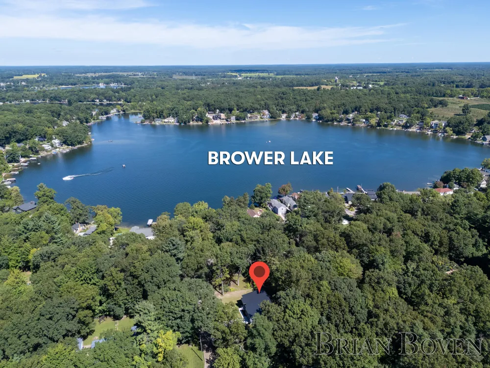 8410 Brower Avenue NE Rockford, MI 49341