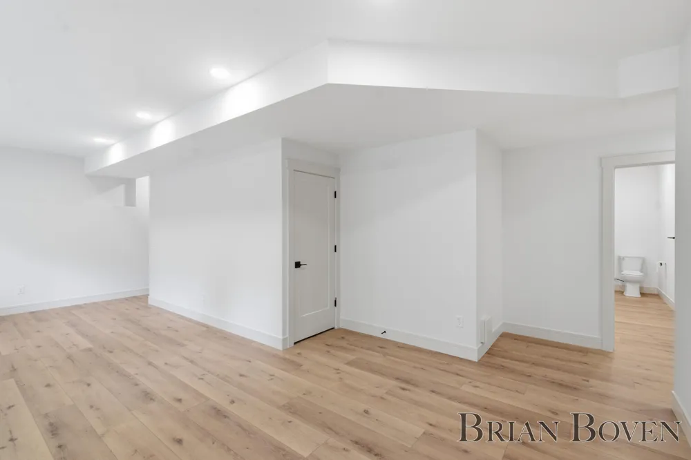 8410 Brower Avenue NE Rockford, MI 49341