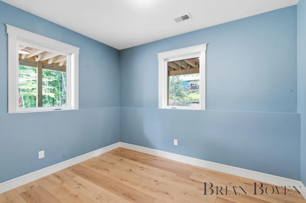 8410 Brower Avenue NE Rockford, MI 49341