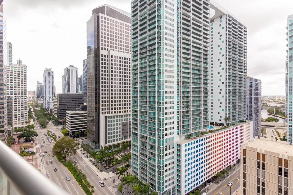 485 Brickell Ave #2006 Miami, FL 33131