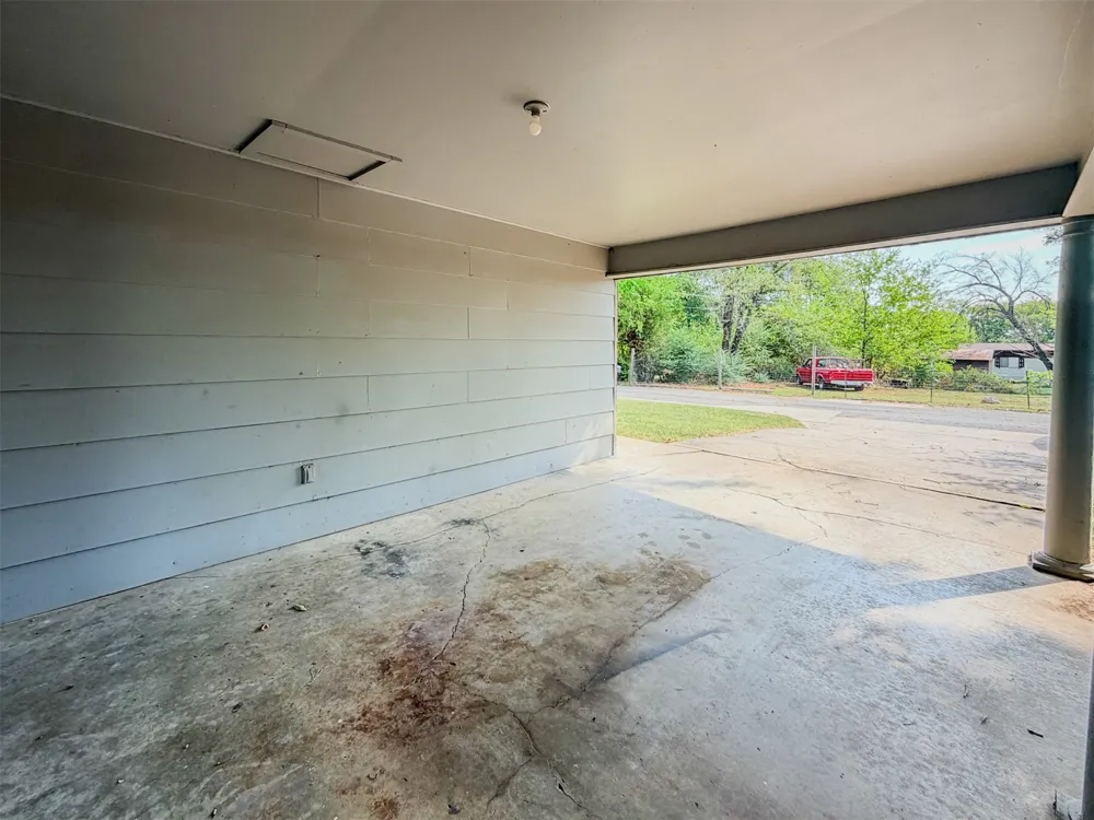 102 Kupsick Street Tahlequah, OK 74464