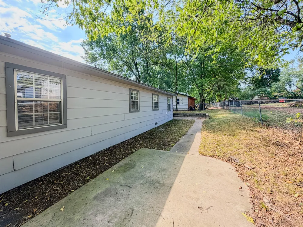 102 Kupsick Street Tahlequah, OK 74464