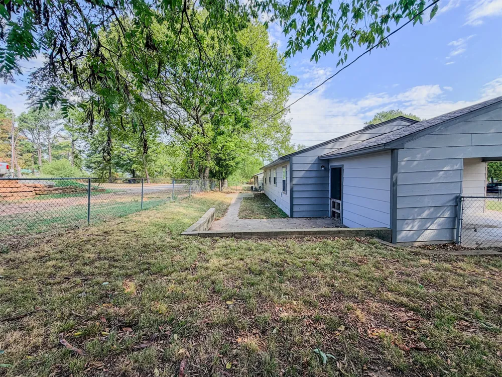 102 Kupsick Street Tahlequah, OK 74464