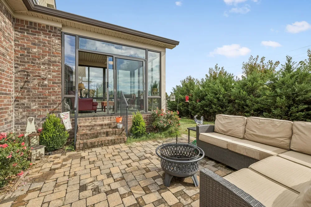 3103 Sakari Cir Spring Hill, TN 37174