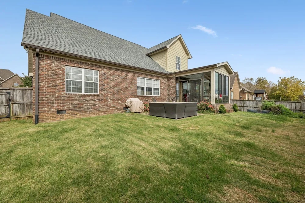 3103 Sakari Cir Spring Hill, TN 37174