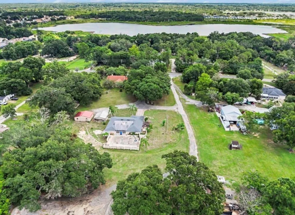 10073 LAKE MEADOW ROAD Apopka, FL 32703