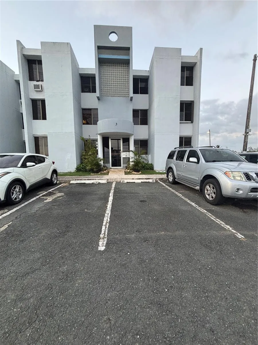 COND PLAZA DEL ESTE #18 Canovanas, PR 00729