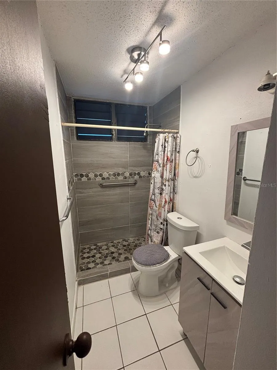 COND PLAZA DEL ESTE #18 Canovanas, PR 00729