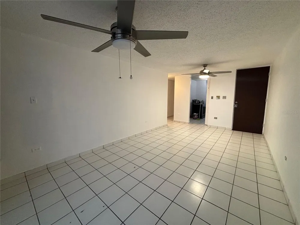COND PLAZA DEL ESTE #18 Canovanas, PR 00729