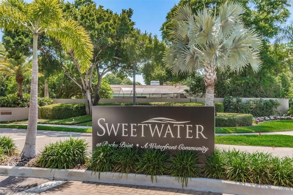 4123 CROSSWATER DRIVE Tampa, FL 33615