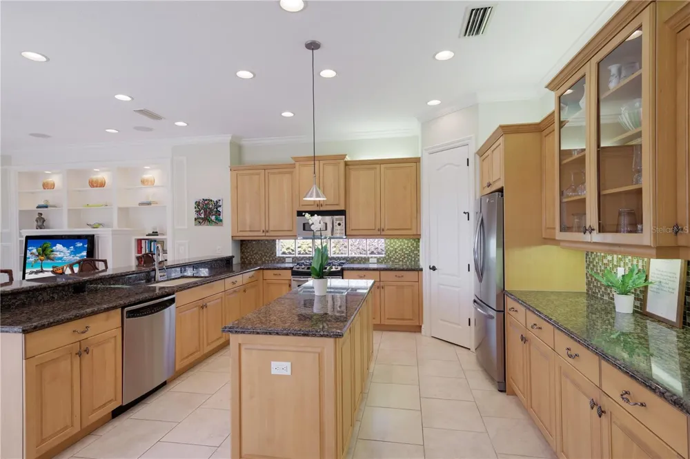 7519 MIZNER RESERVE COURT Lakewood Ranch, FL 34202