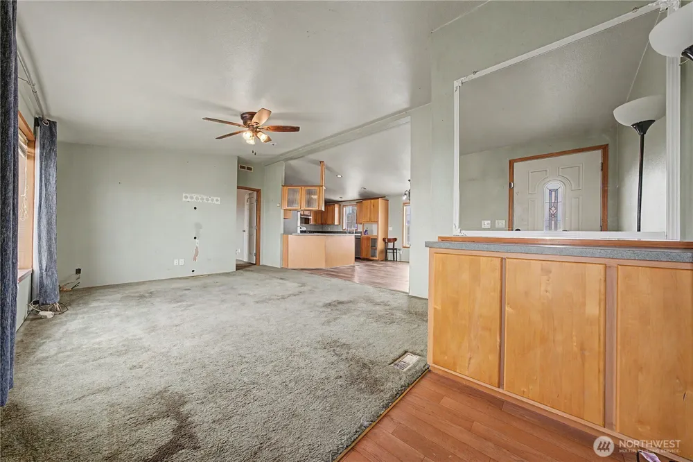 7483 Road E.7 NE Moses Lake, WA 98837