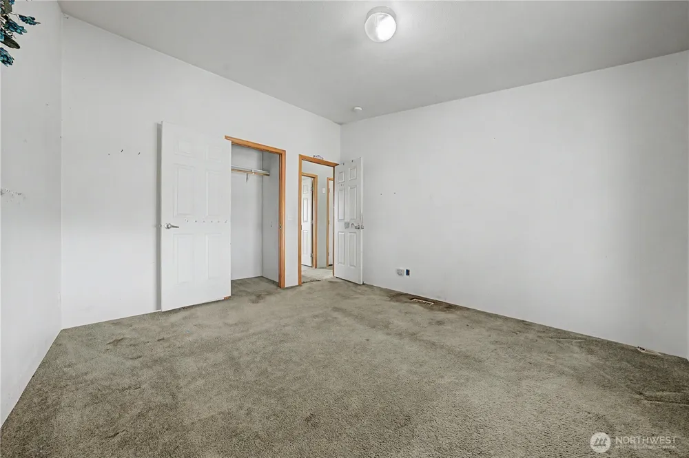 7483 Road E.7 NE Moses Lake, WA 98837
