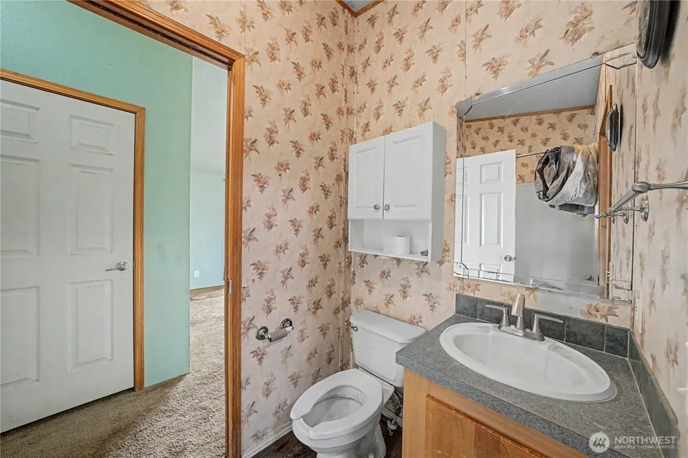 7483 Road E.7 NE Moses Lake, WA 98837