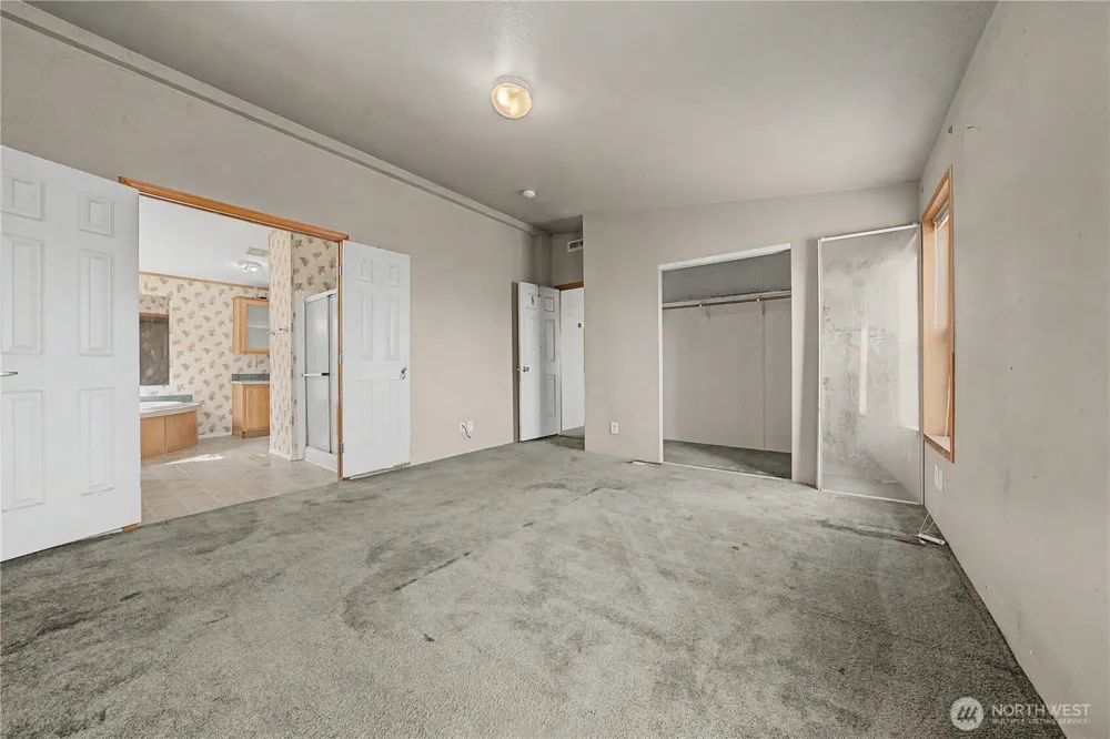 7483 Road E.7 NE Moses Lake, WA 98837