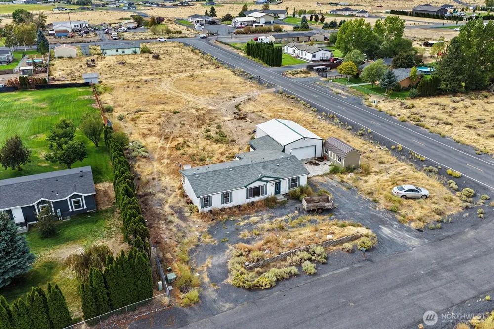 7483 Road E.7 NE Moses Lake, WA 98837