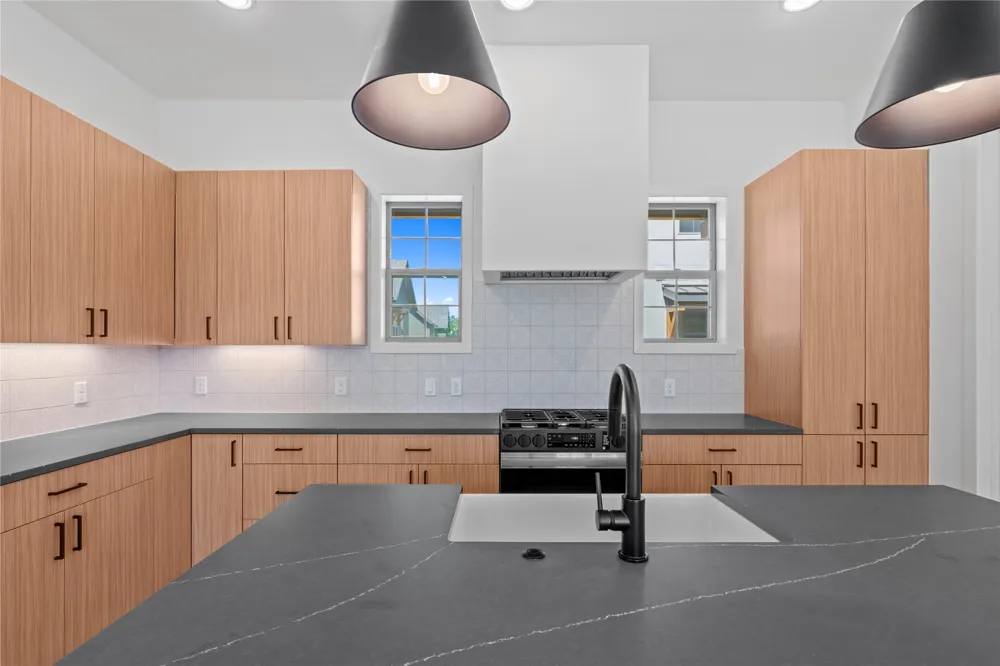 3500 Pecan Springs Road #4 Austin, TX 78723