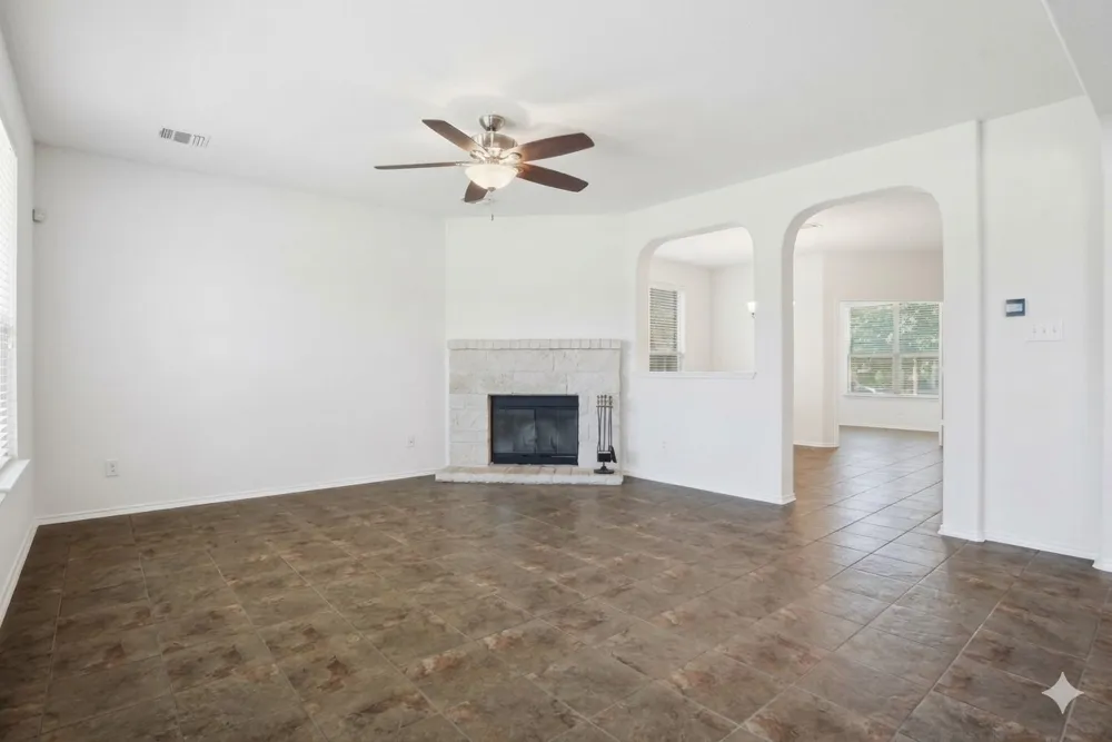 1720 Bovina Drive Leander, TX 78641