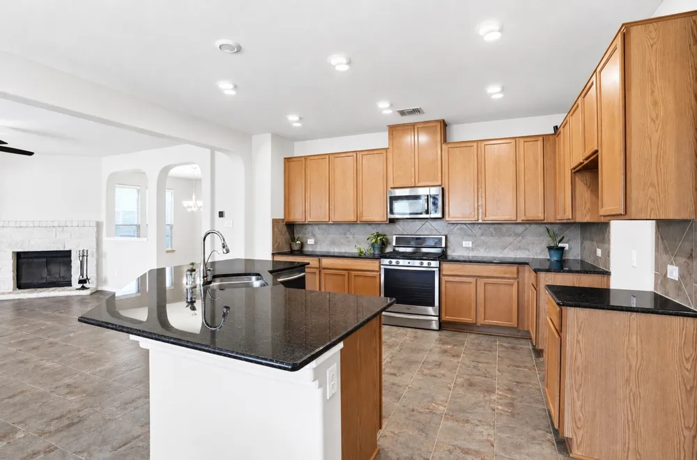 1720 Bovina Drive Leander, TX 78641