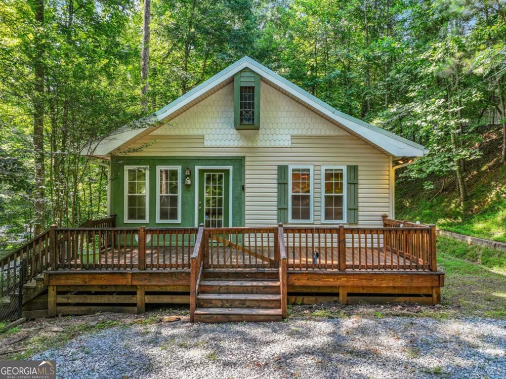 158 Bamby LN Ellijay, GA 30540