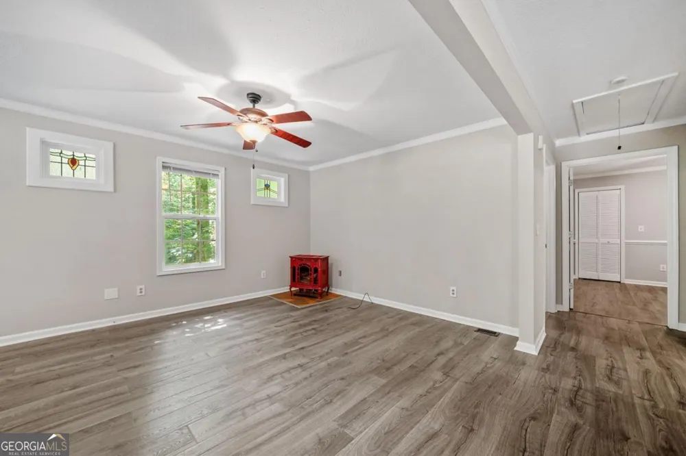 158 Bamby LN Ellijay, GA 30540