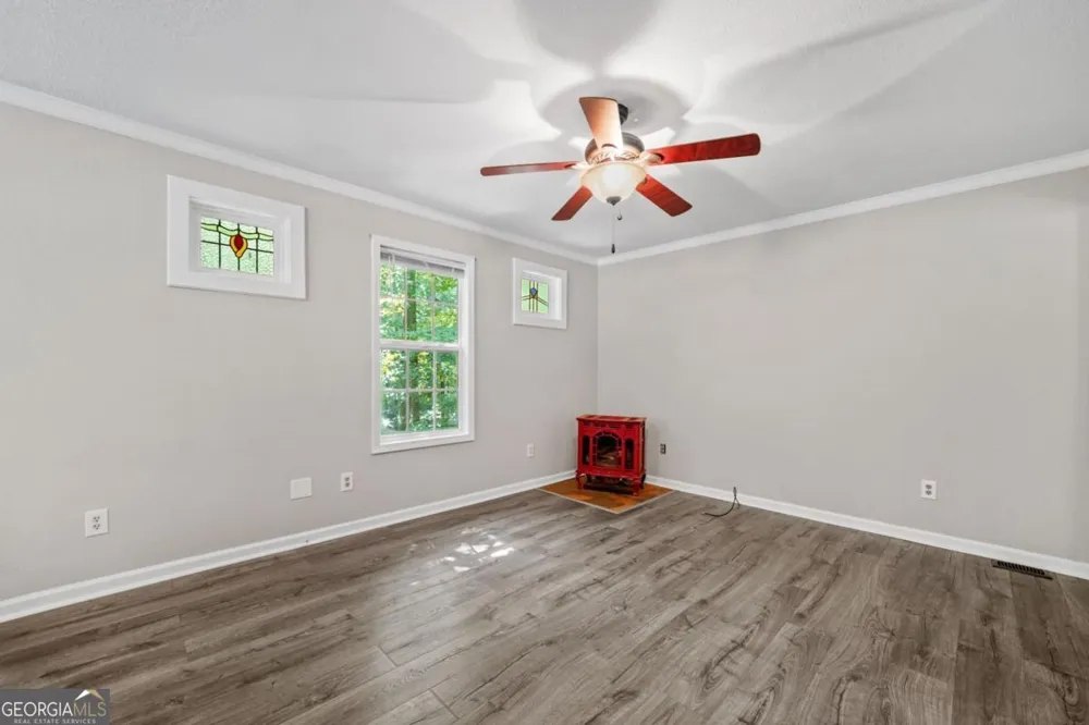 158 Bamby LN Ellijay, GA 30540