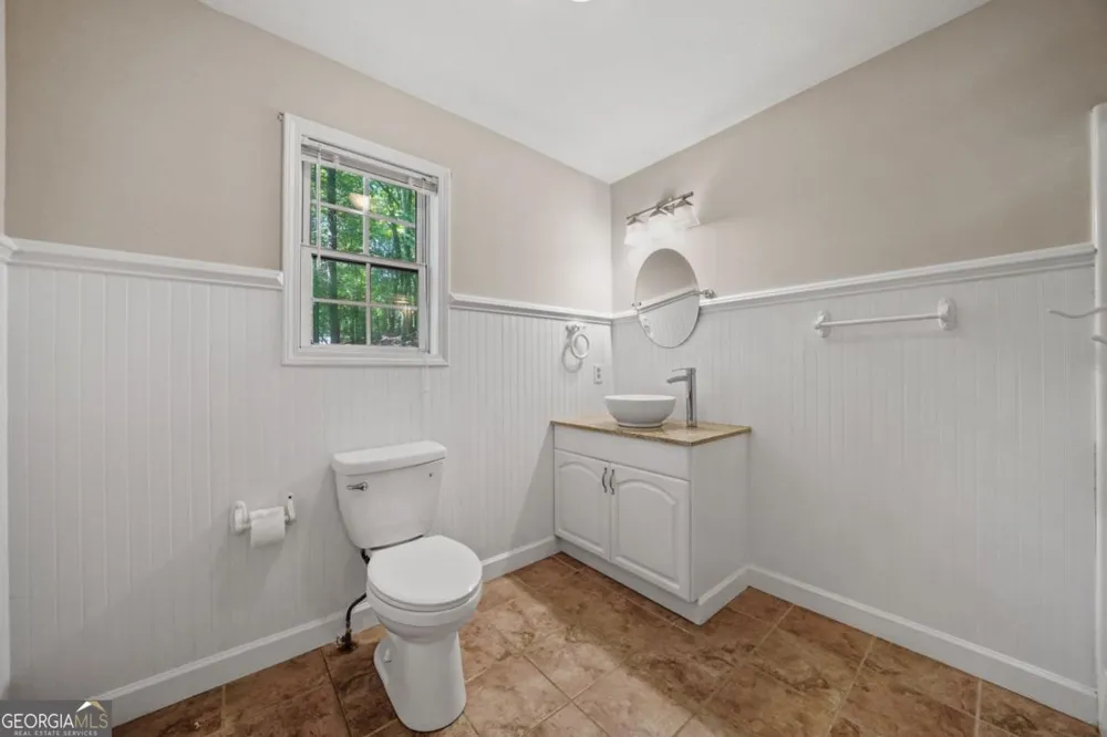 158 Bamby LN Ellijay, GA 30540