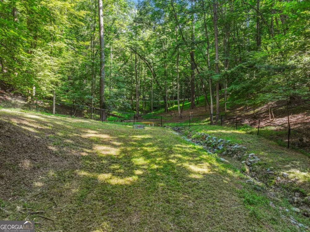 158 Bamby LN Ellijay, GA 30540